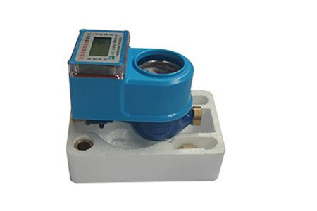 選擇多流束旋翼式水表時需考慮哪些因素？